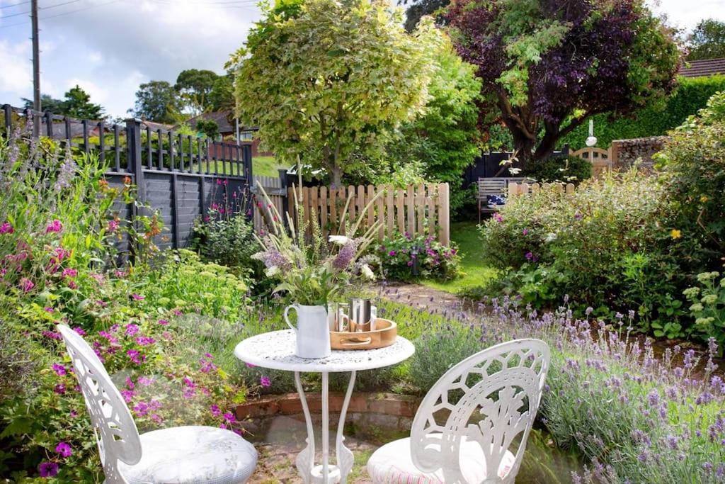 Orchard Cottage Sidmouth Bagian luar foto